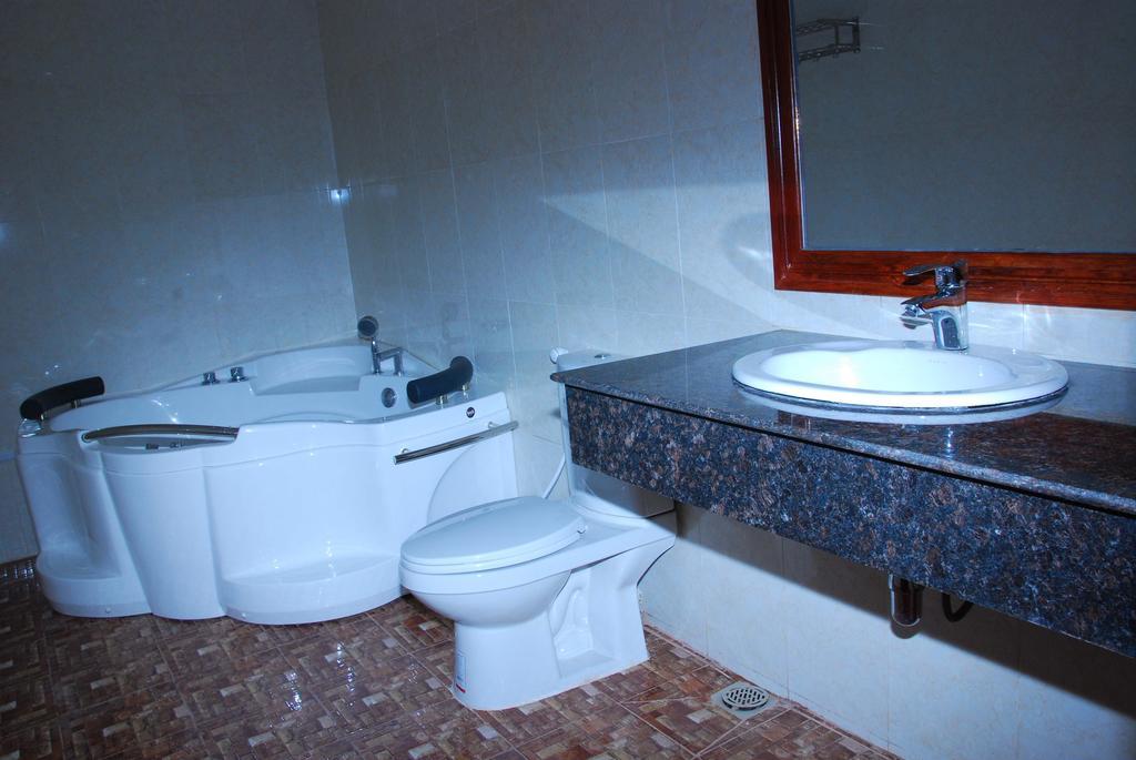 Emerald Bb Battambang Hotel חדר תמונה