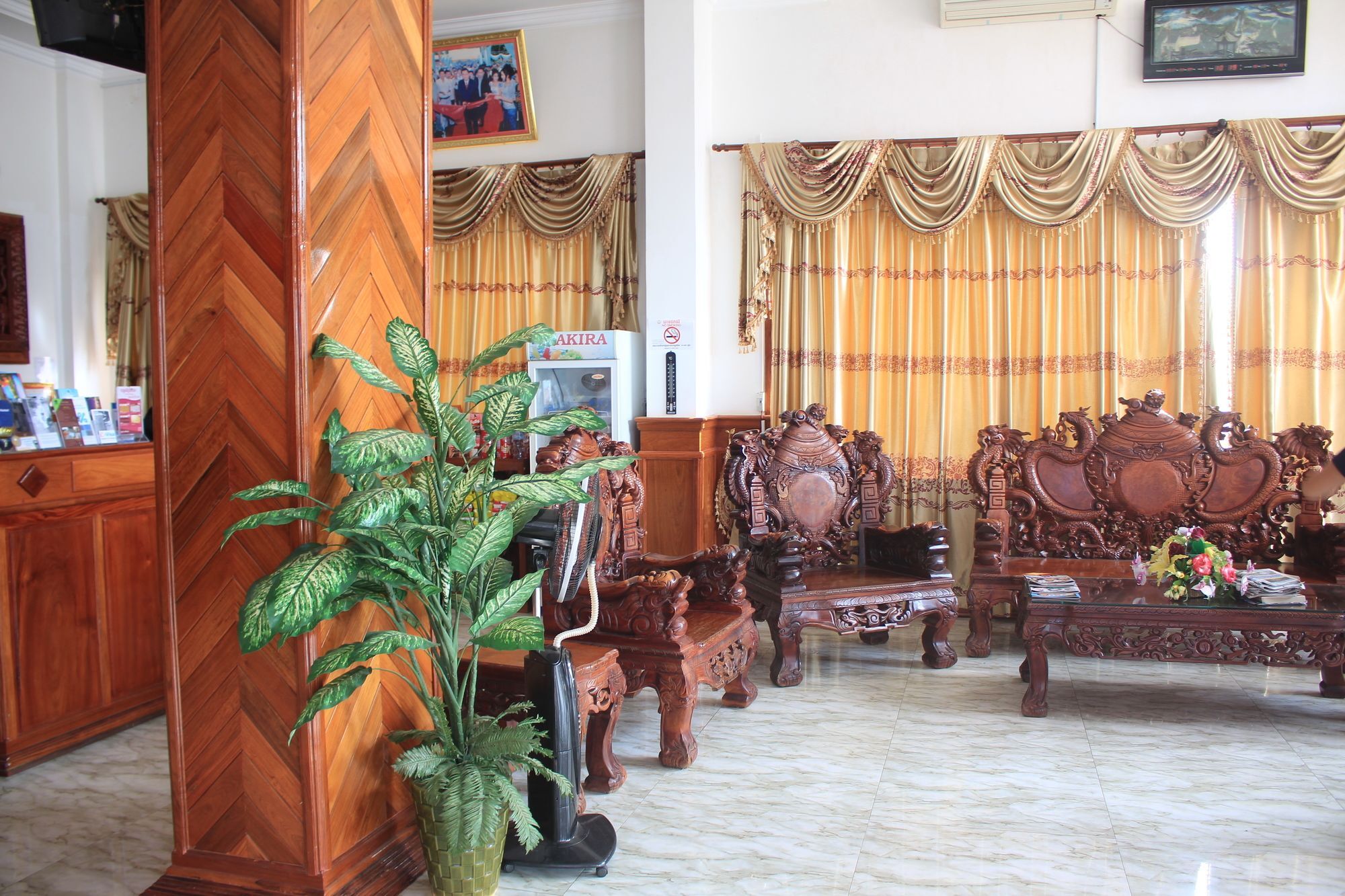Emerald Bb Battambang Hotel מראה חיצוני תמונה